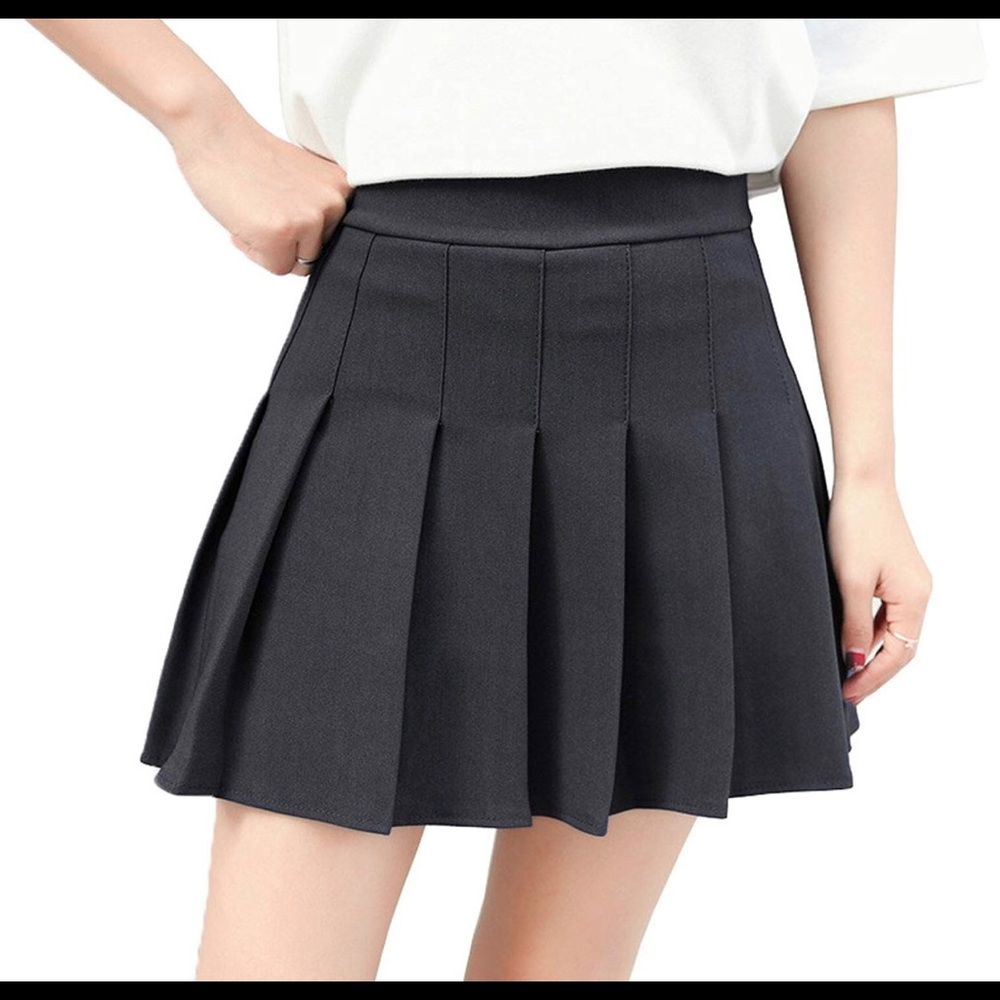 Black American apparel gabardine tennis skirt